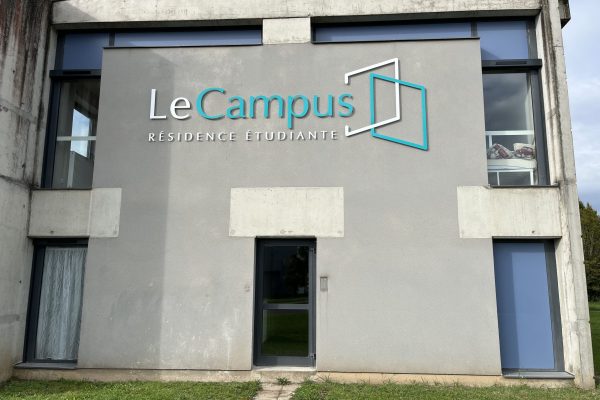 enseigne-lettre-relief-2-signarama-moulins