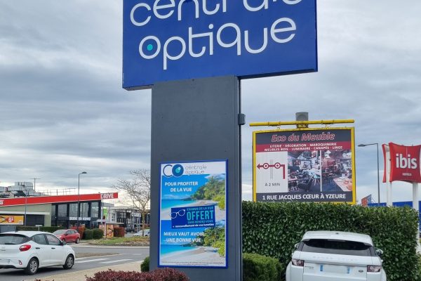 totem-2-signarama-moulins